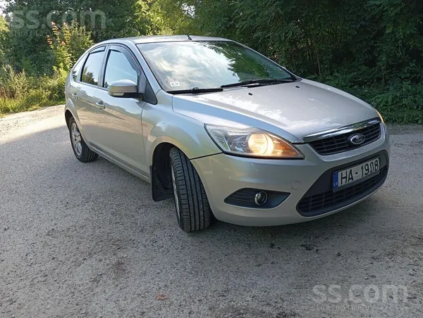 Pārdod Ford Focus 2008, 1.6 benzīns 74 kw / 100 zs, automāts 5 pakap, M+/-