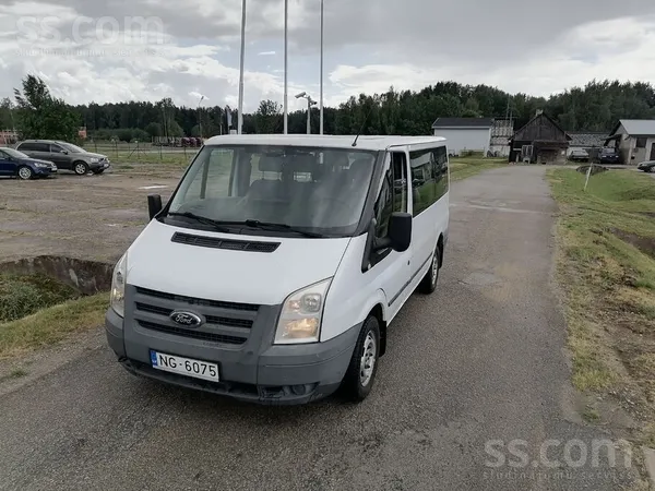 Automašīna ir uz SIA ar Pvn. Automašīna ievesta no Vācijas 2023 gadā piereģi