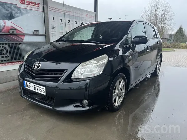 Toyota TA līdz 20.11.2026. 7 sēdvietas, labs ģimenes izbr