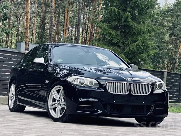 BMW Individual BMW M550d xDrive Sportautomatic 3.0D 28