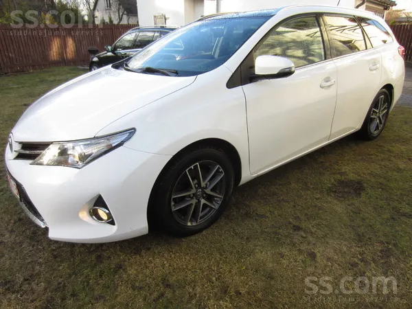 Toyota Продаю или меняю. D4D/91Kw. Климат. Круиз. Электро
