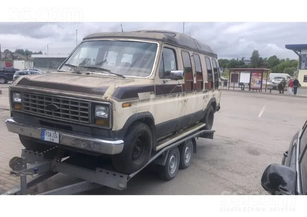 Ford Econoline 1986, 6.2D dīzelis, Automāts, Furgons, Brūns — Latvijā