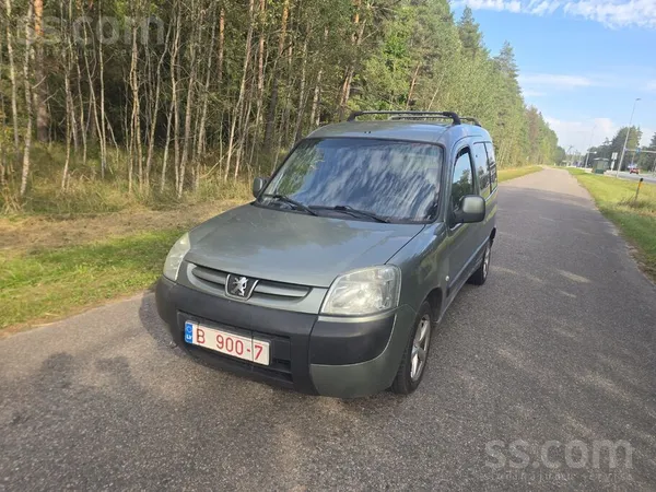 Peugeot Pasažieru partner 5 vietas 1.6 bendzins TA 02.2027