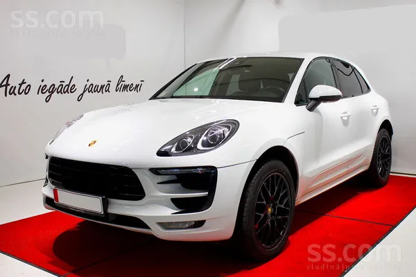 Porsche Automašīna ar pārbaudītu vēsturi. 