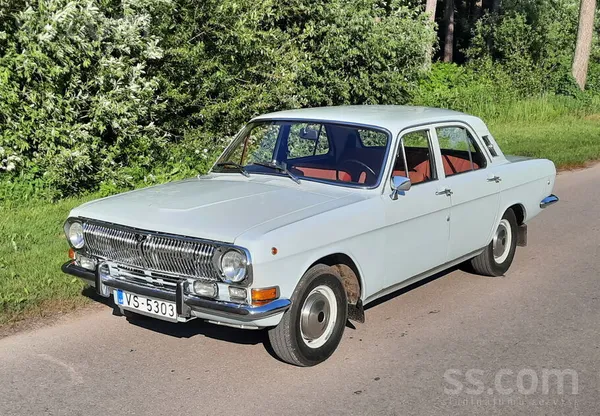 GAZ 24 - 1