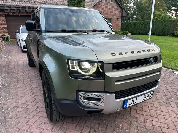 Land-Rover Land Rover Defender. Cena 49000, -Eur Pvn 21%.