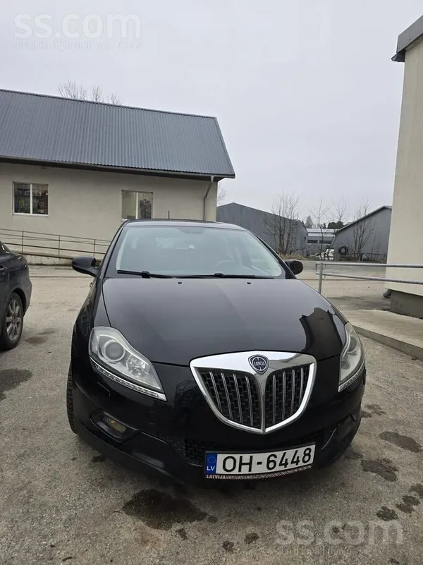 Lancia Lancia Delta 1.9 Twinturbo dīzelis, 190 ZS. 