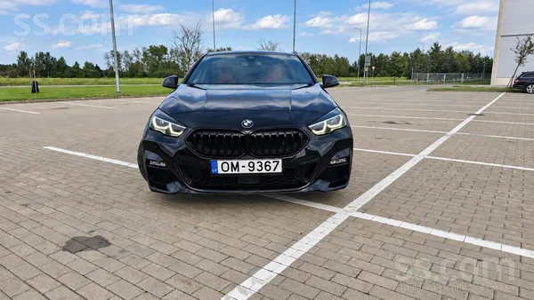 BMW 220 - 1