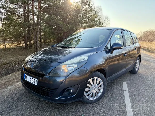 Renault Renault Megane Grand Scenic 1.5dci 78kW. Auto ir i