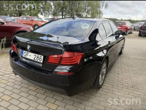 BMW 520