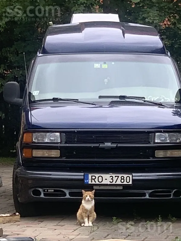 Chevrolet Pārdodu Chevrolet Express Explorer. gaz/benzins .