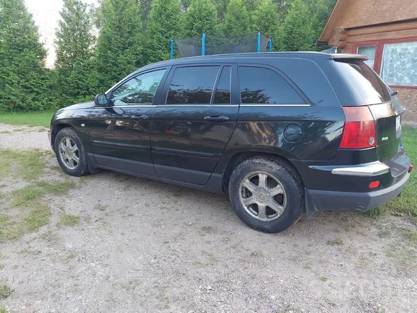 Chrysler 4x4 Продаеться, без техосмотра на запчасти. Двигат