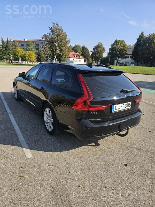 Volvo Pārdodas volvo v90 2018 g 110kw 2.0L motoru ekanom