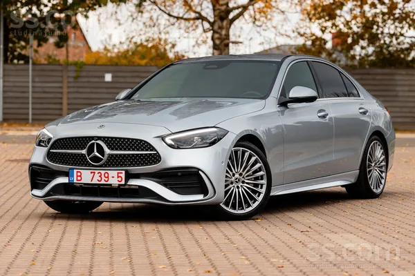 Mercedes Uzņēmums pārdod New_Mercedes Benz_C180_Amg-Line(12