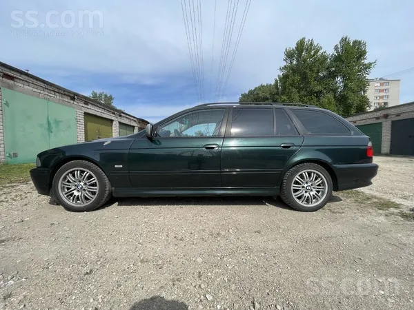 BMW 530 - 1