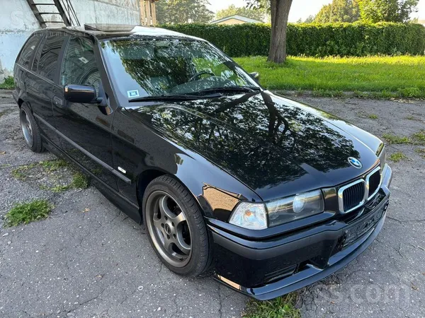 BMW Tirgoju akurātu 328iA , laba komplektacija nr Hx28