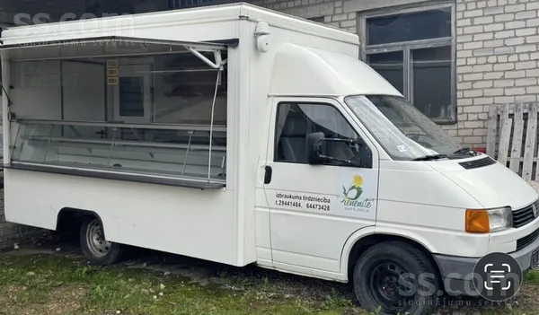 Volkswagen Transporter - 1