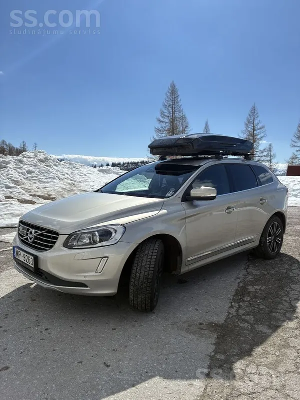 Pārdod ļoti uztacimau auto Volvo Xc60, D5, Awd (4x4), 2.4 dīzelis, 162Kw/220