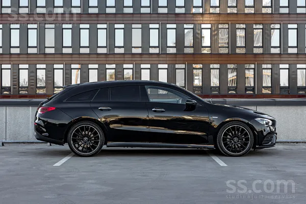 Mercedes CLA200