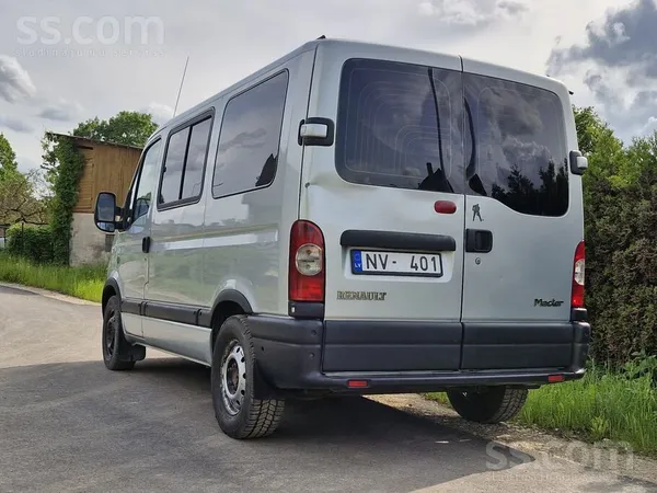 Pārdodam Renault Master busiņu ļoti labā stāvoklī, kas tika iegādāts pagājuš