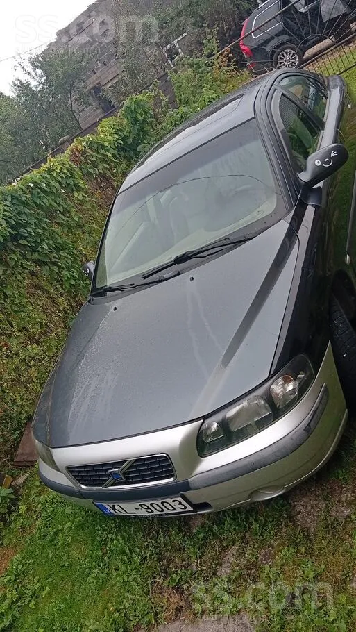 Volvo Pārdodu S60 Volvo D5 tehniski un vizuāli labā stāv