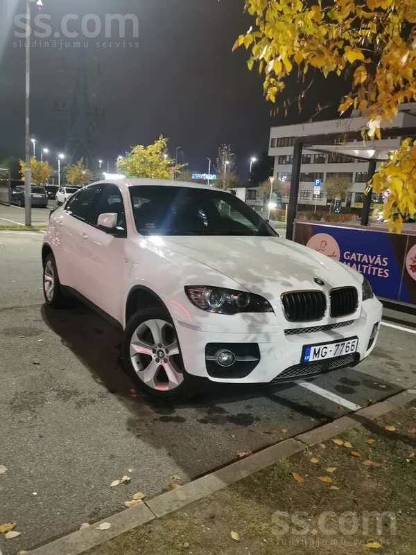 Ģimene nesteidzīgi pārdod BMW X6 E71
Premium klases automašīna mazlietotā s