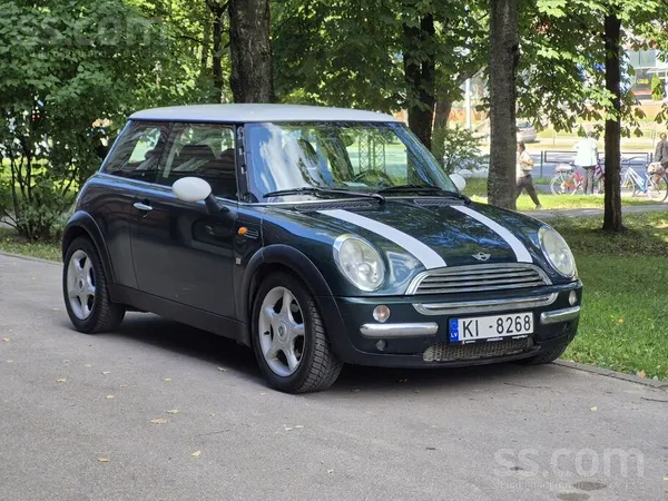 MINI Pārododu Mini. Ļoti Labā tehniskā un vizuālā stāvo
