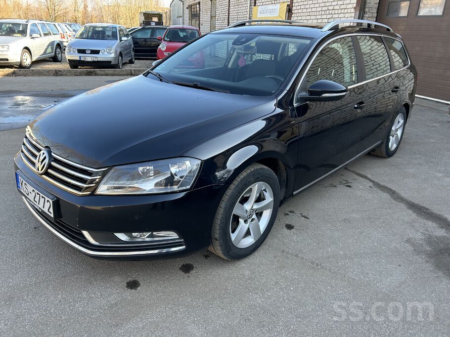 VW Passat Variant B7 2.0tdi 130 kw, 27.10.2014.g. 
ļoti labā stāvoklī. Ceļa