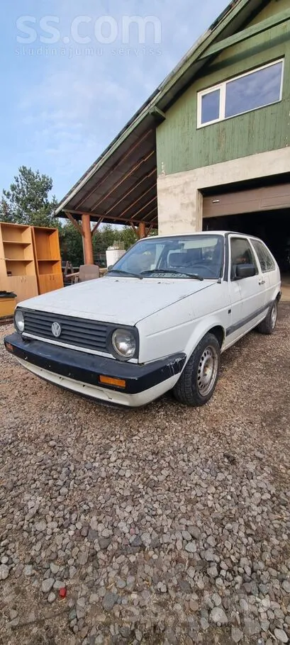 Volkswagen Tirgojās Golf 2 ka profekts . Mašina ir ejoša kart