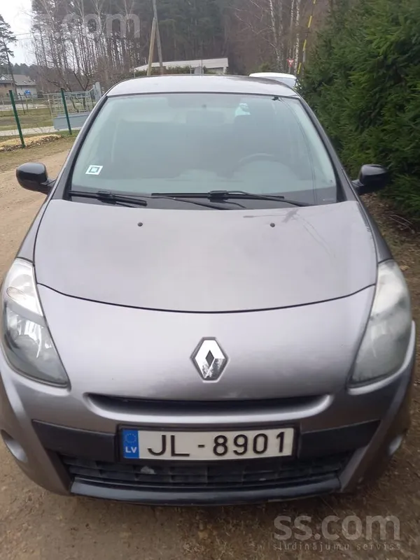 Renault Pārdodu Clio 2010. gada ar tehnisko apskati līdz 0