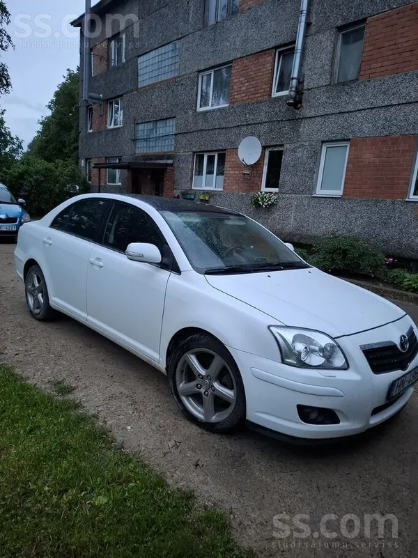 Toyota Avensis 2007, 2.2D dīzelis, Manuāls, Sedans, Balts — Latvijā