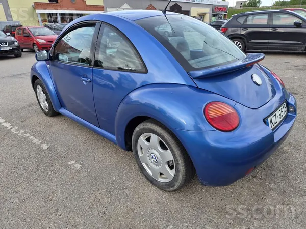Volkswagen Beetle - 1