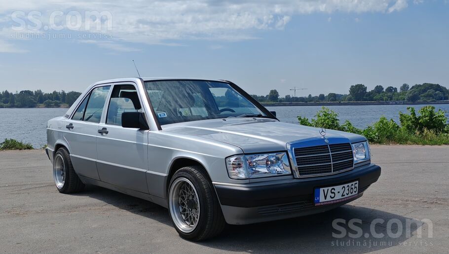 Mercedes Jaunajam īpašniekam pie pirkšanas iziešu tehnisko 