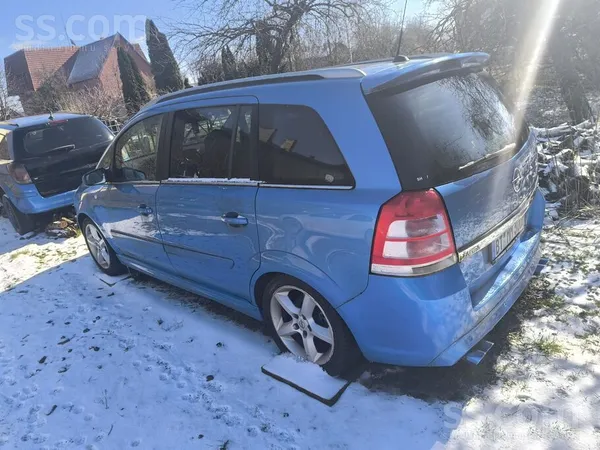 Opel Zafira