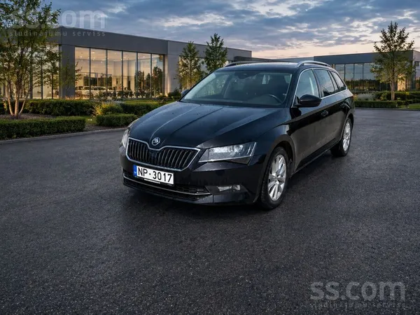 Īpašnieks pārdod Škoda Superb 2.0 Tdi (110 kW / 150 Zs) ar automātu. Tas nav