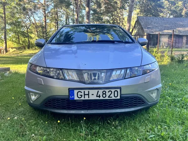 Honda Pārdodu Honda Civic, 1.8 benzīns, 103 kW, 6 ātrumu