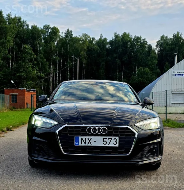 Audi Audi a5 brilliant black. Latvijā pirkts. Izmantots