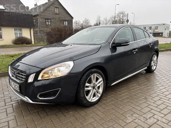 Volvo 154900 km, ādas salons, Premium sound mūzikas sist