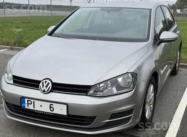 Volkswagen Golf 7 2017, 1.6D dīzelis, Manuāls, Hečbeks, Sudrabs — Latvijā