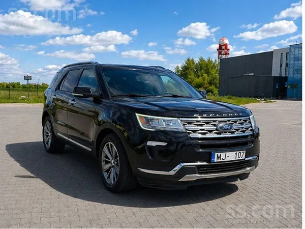 Ford Tiek pārdots Ford Explorer 2018. gada izlaiduma au