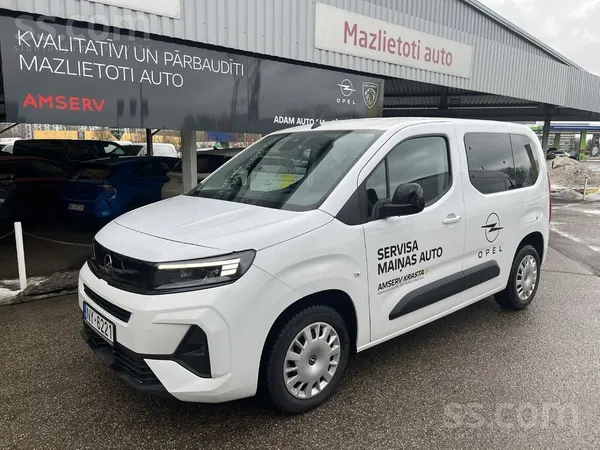 Opel Combo 1.2 dīzelis, Mehānika. 

Opel Combo Van 2013. gada praktisks un
