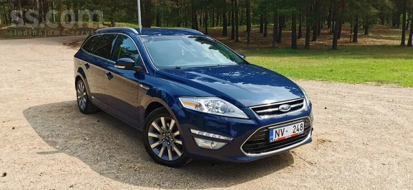 Ford Mondeo Titanium X 2014 года выпуска. 2.0 Tdci 6 Мкпп. Очень экономичное
