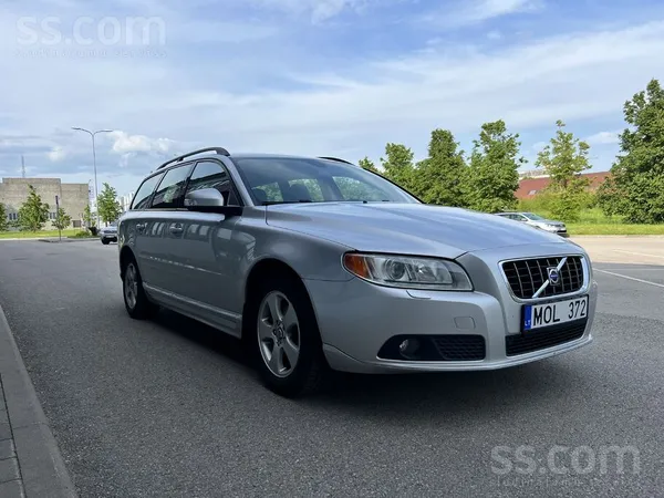 Volvo Продается Вольво в очень хорошем состоянии, из деф
