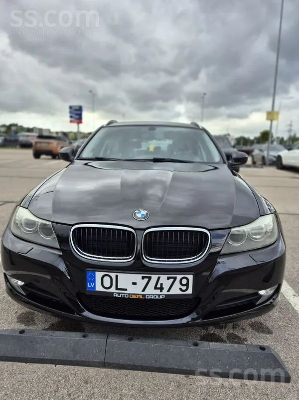 BMW Продаю BMW 320d 2012 года выпуска. Надёжный и экон