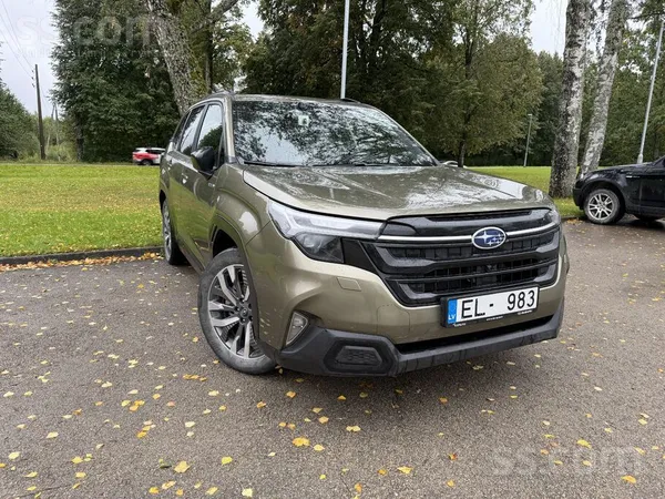 Subaru Forester, 2.0i Hybrid. Pilnākā iespējamā komplektācija šim modelim. A