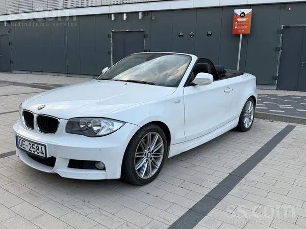 BMW E88 118i Cabrio, Oriģināla M-paka, M sport ādas stūre, apsildāmi sporta