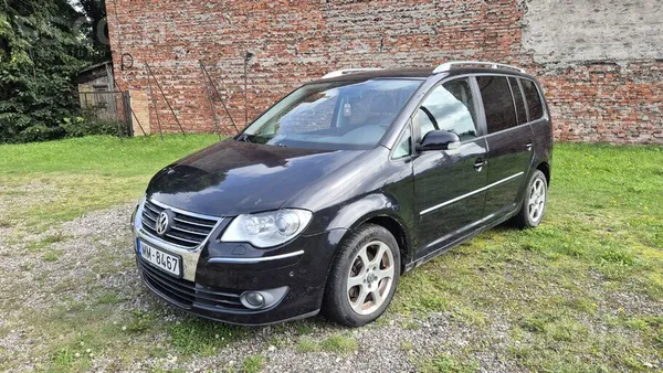 Volkswagen Pārdod VW Touran 1.4 tsi, 125 kw, automāts, ar viz