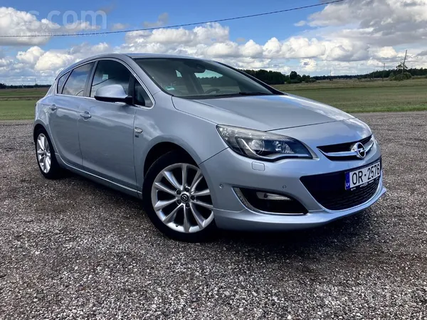 Opel Astra - 1