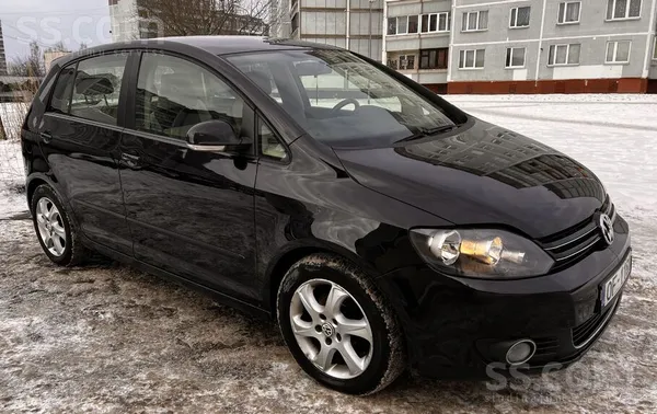 Volkswagen 2.0 Tdi 103 kw. Pārdodu sievas auto, ar jauno apsk