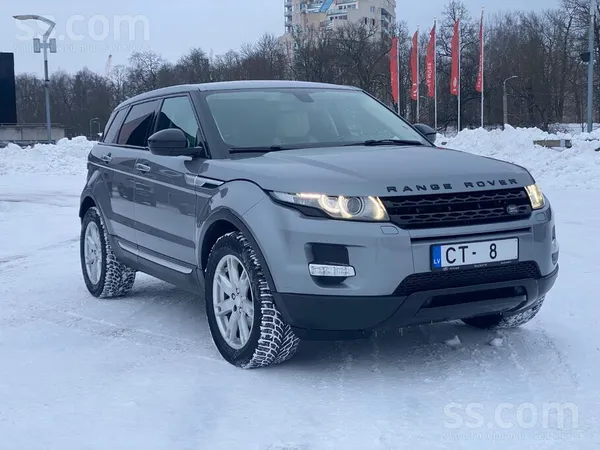 Pārdodu koptu un uzticamu Range Rover Evoque, kas neprasa papildu ieguldījum